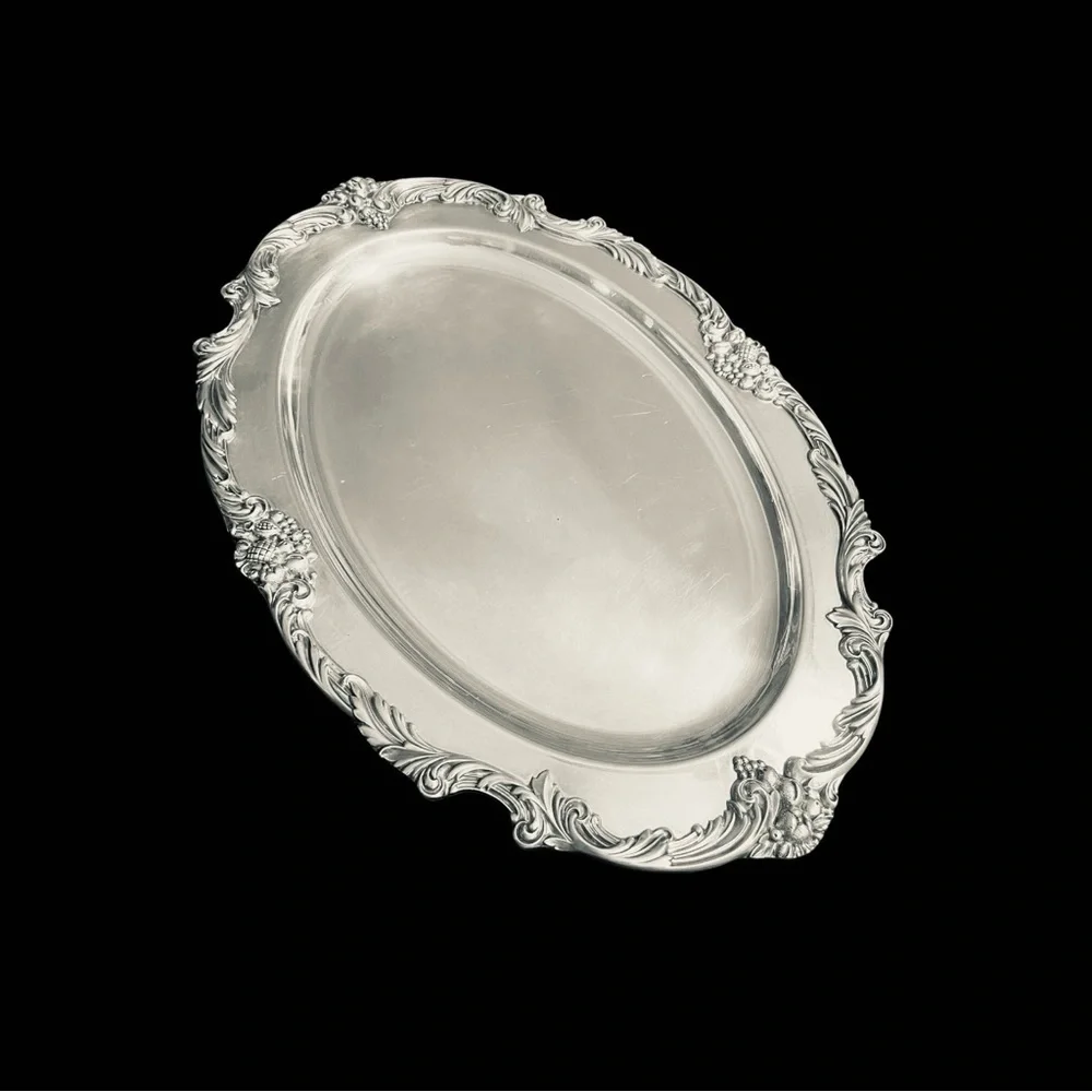 VINTAGE REED & BARTON KING FRANCIS 1676 PATTERN 19" SILVER PLATE. OVAL PLATTER - Picture 4 of 13